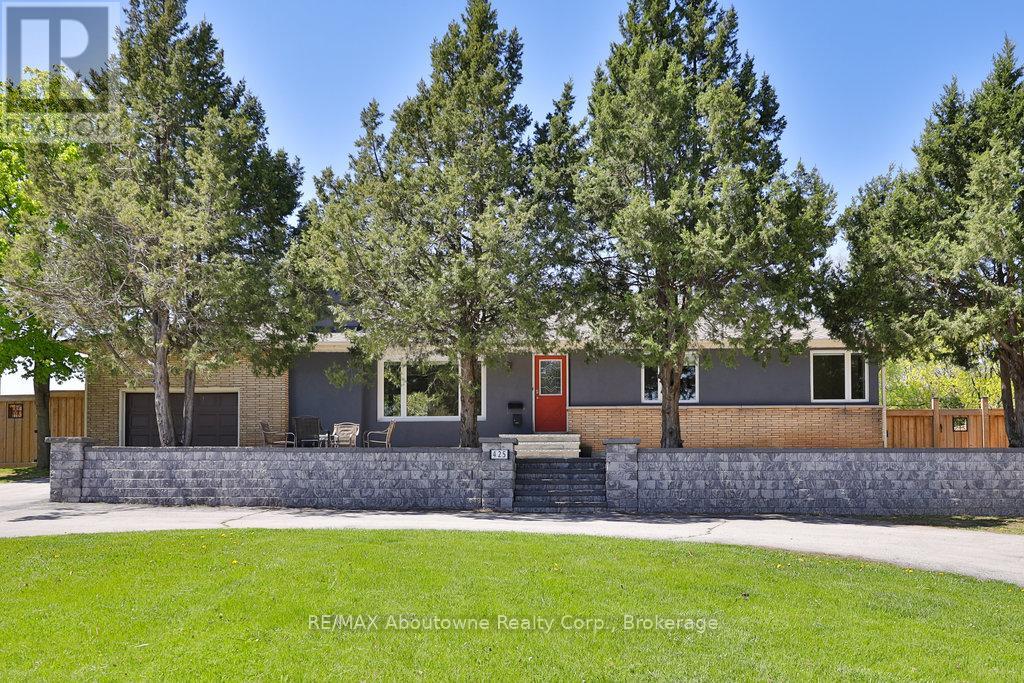 Property at 425 PLAINS ROAD W image 4