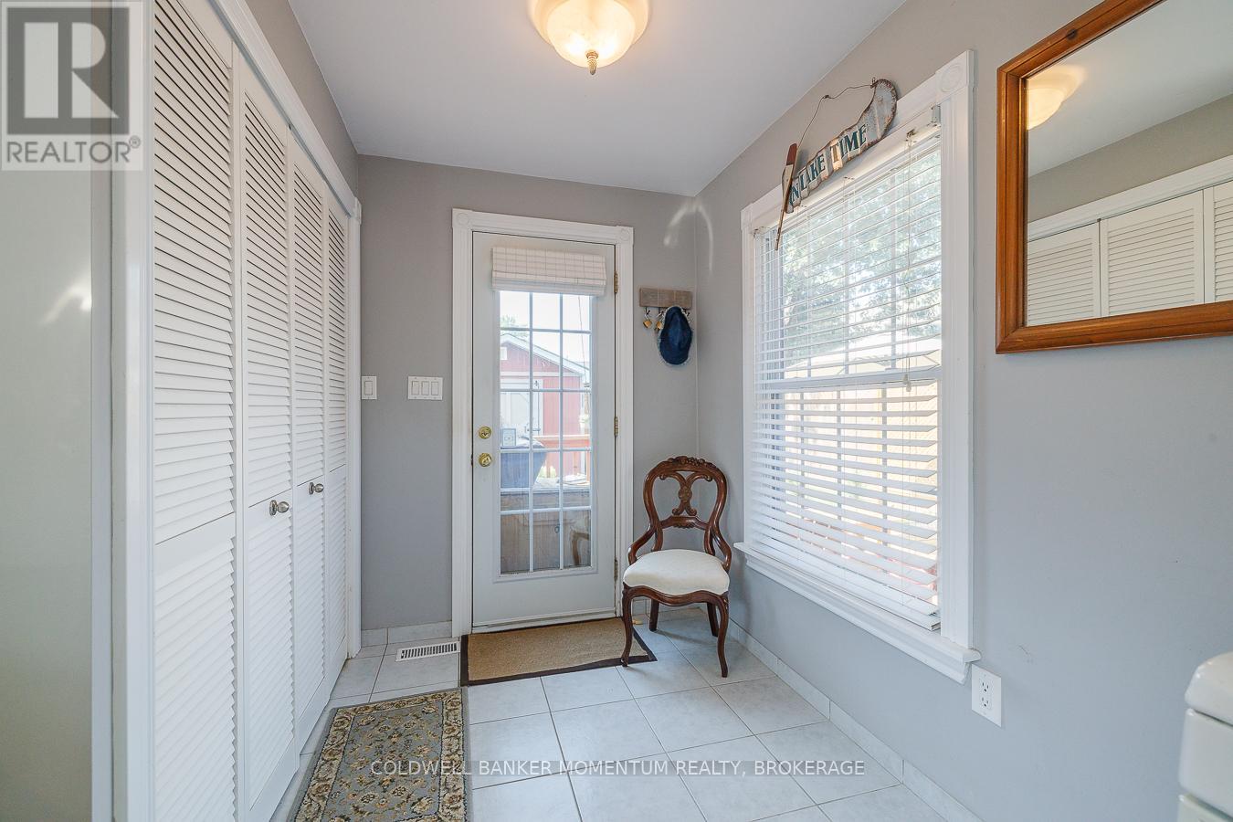 263 Maplewood Avenue, Fort Erie (Crystal Beach), Ontario  L0S 1B0 - Photo 15 - X12175078