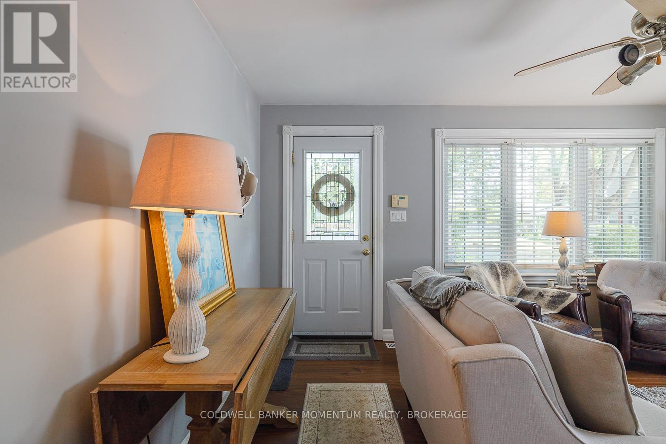 263 Maplewood Avenue, Fort Erie (Crystal Beach), Ontario  L0S 1B0 - Photo 5 - X12175078