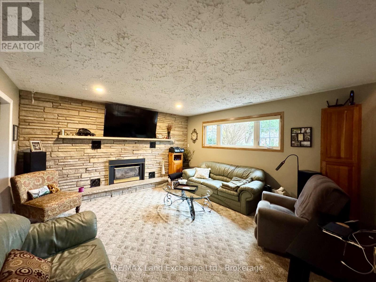 34 Archibald Place, Saugeen Shores, Ontario  N0H 2L0 - Photo 16 - X12175055