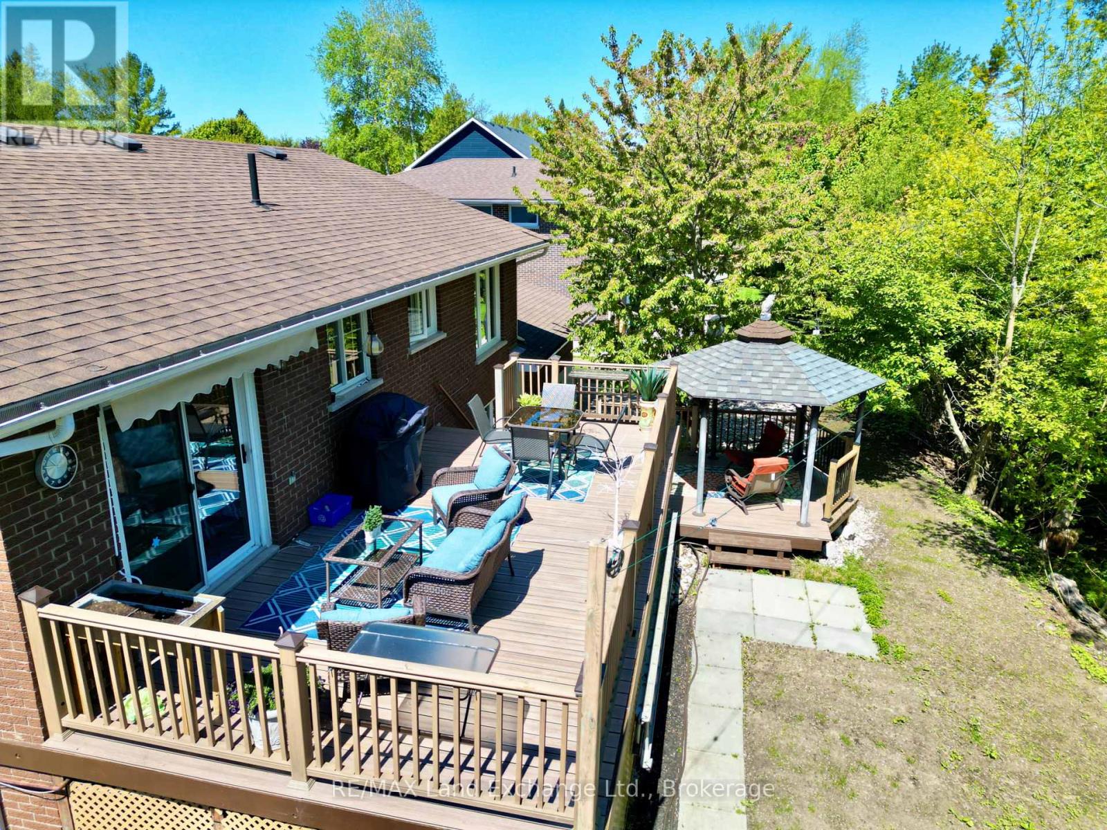 34 Archibald Place, Saugeen Shores, Ontario  N0H 2L0 - Photo 2 - X12175055