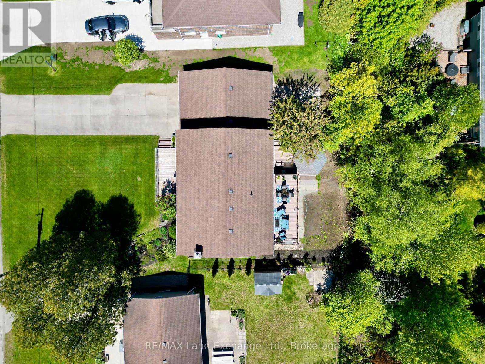 34 Archibald Place, Saugeen Shores, Ontario  N0H 2L0 - Photo 31 - X12175055
