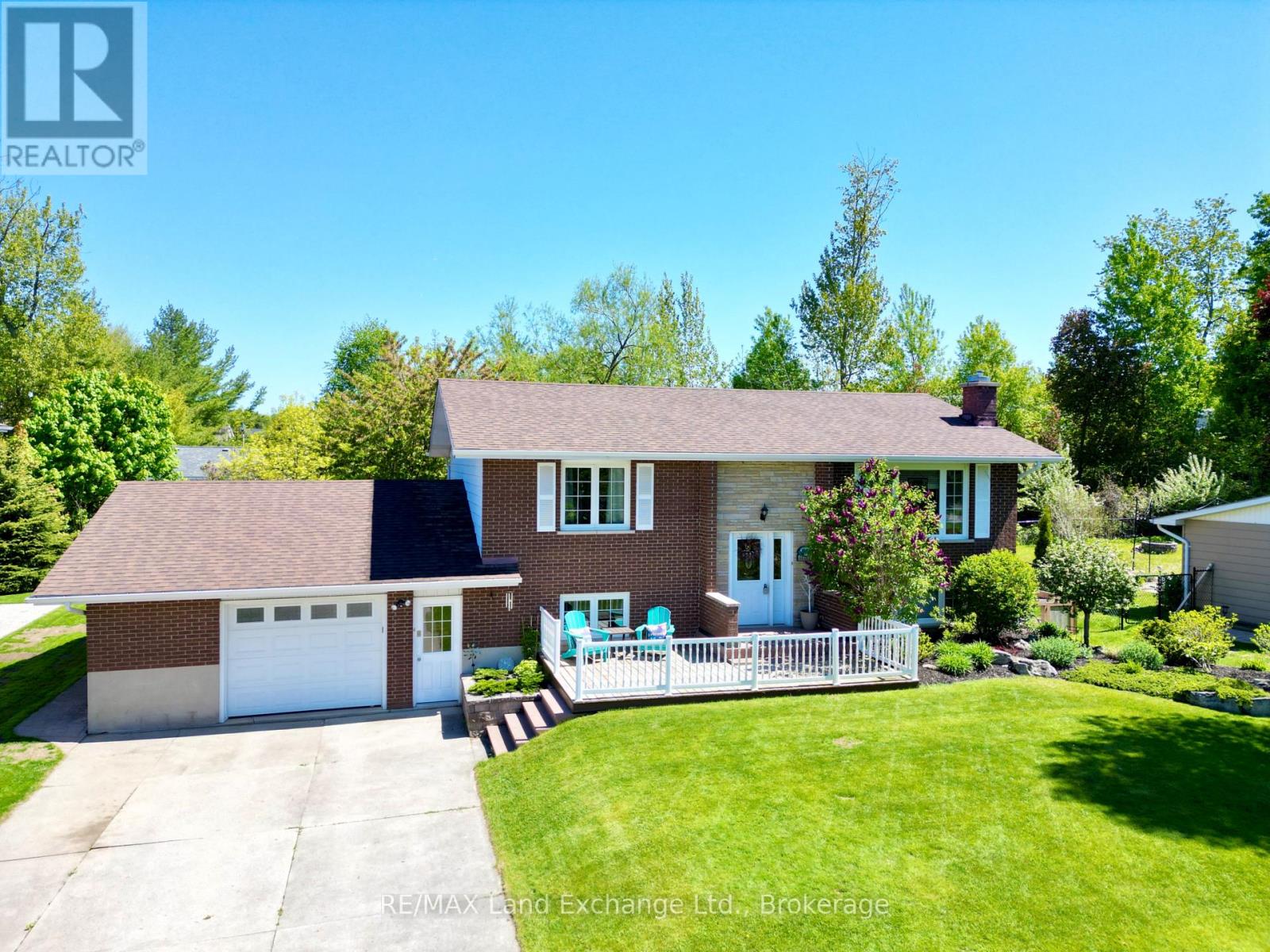 34 Archibald Place, Saugeen Shores, Ontario  N0H 2L0 - Photo 38 - X12175055