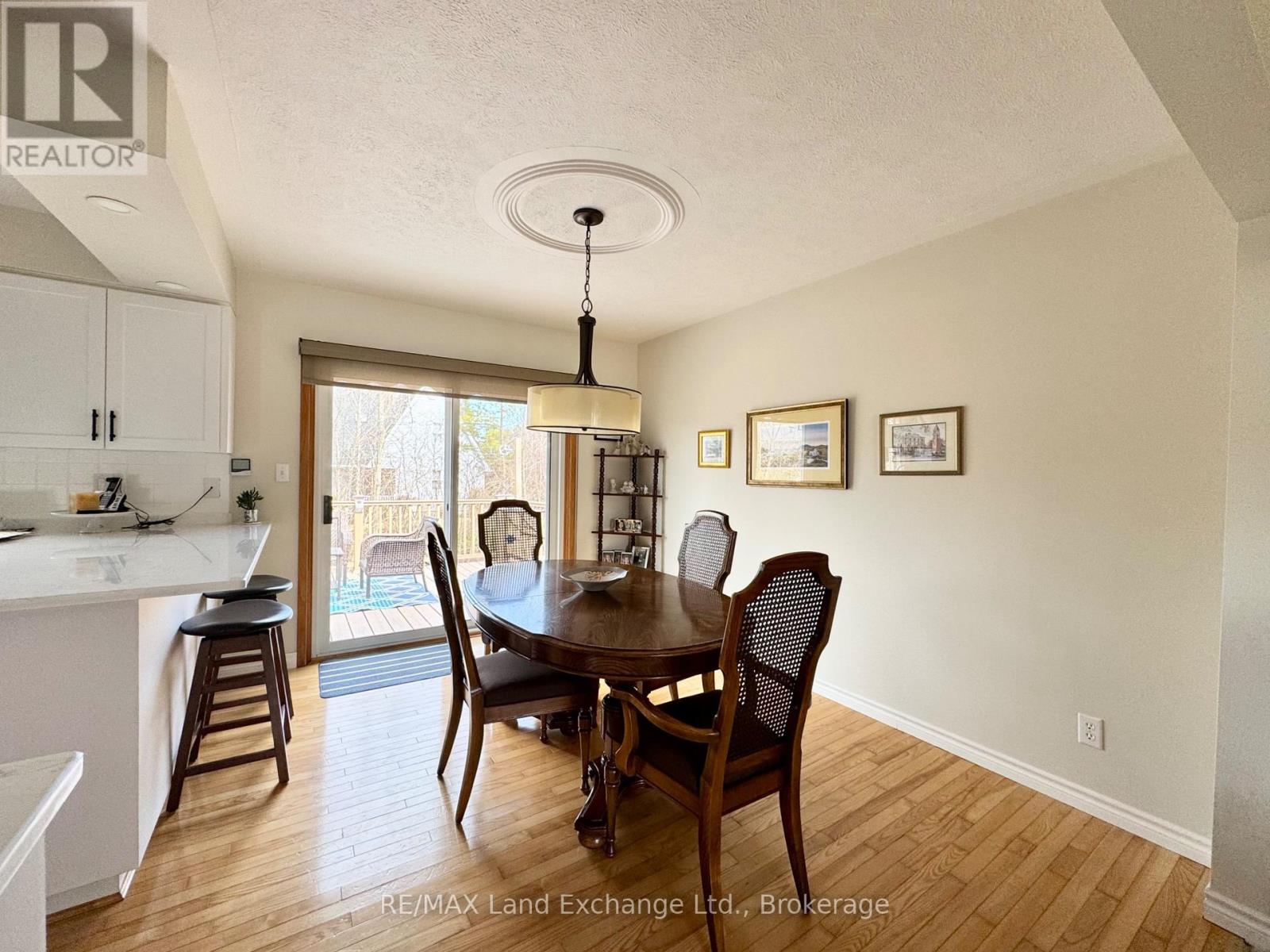 34 Archibald Place, Saugeen Shores, Ontario  N0H 2L0 - Photo 8 - X12175055