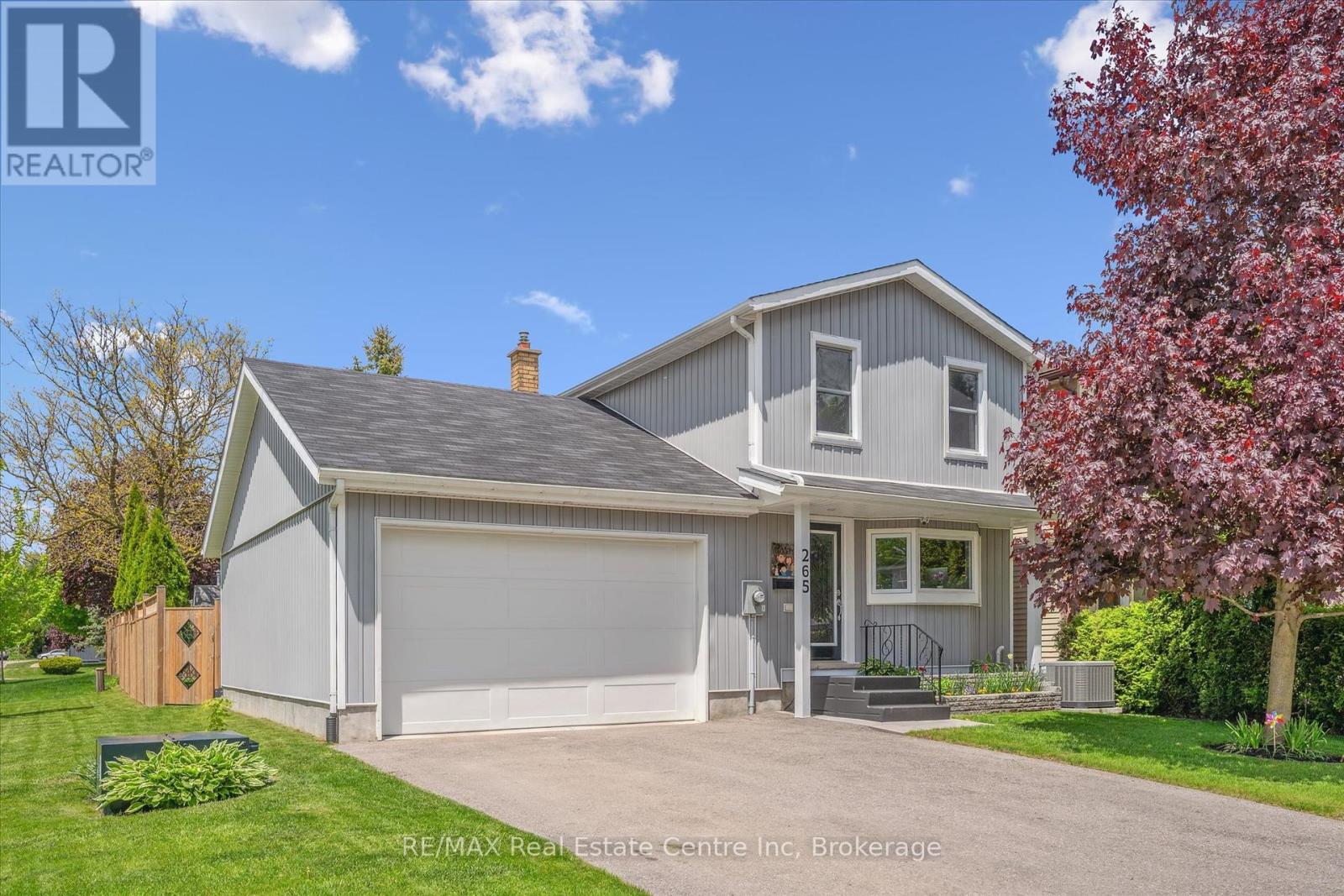 265 STRATHALLAN STREET, Centre Wellington, Ontario