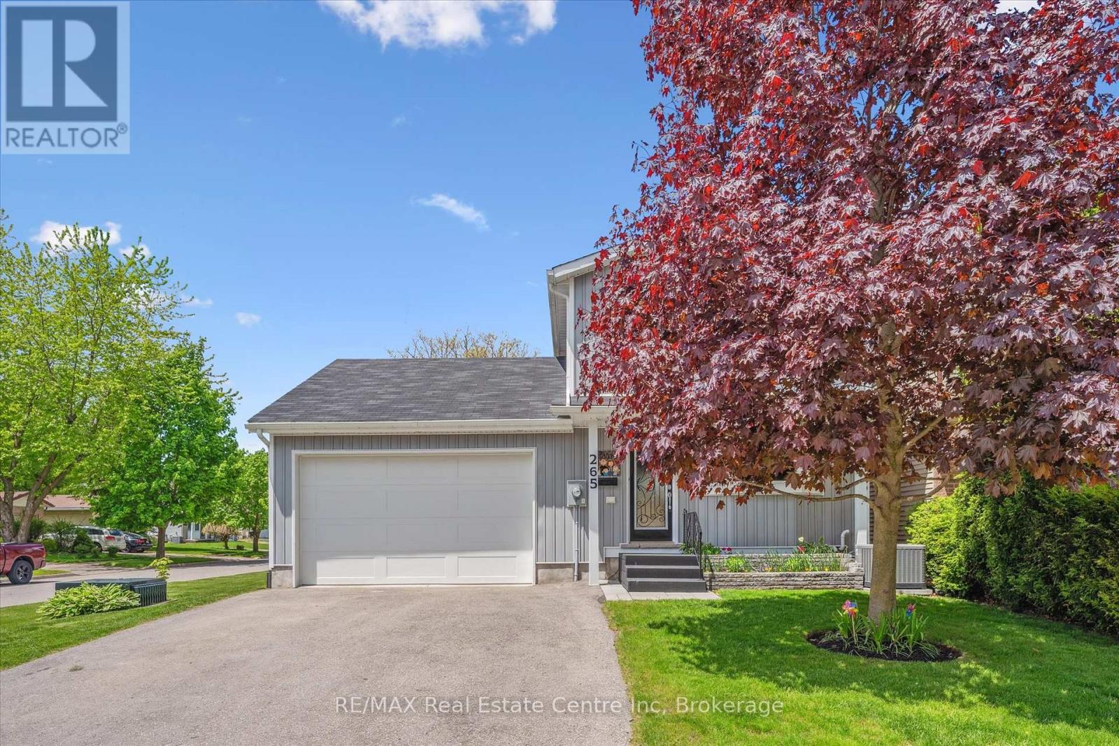 Property at 265 STRATHALLAN STREET image 2