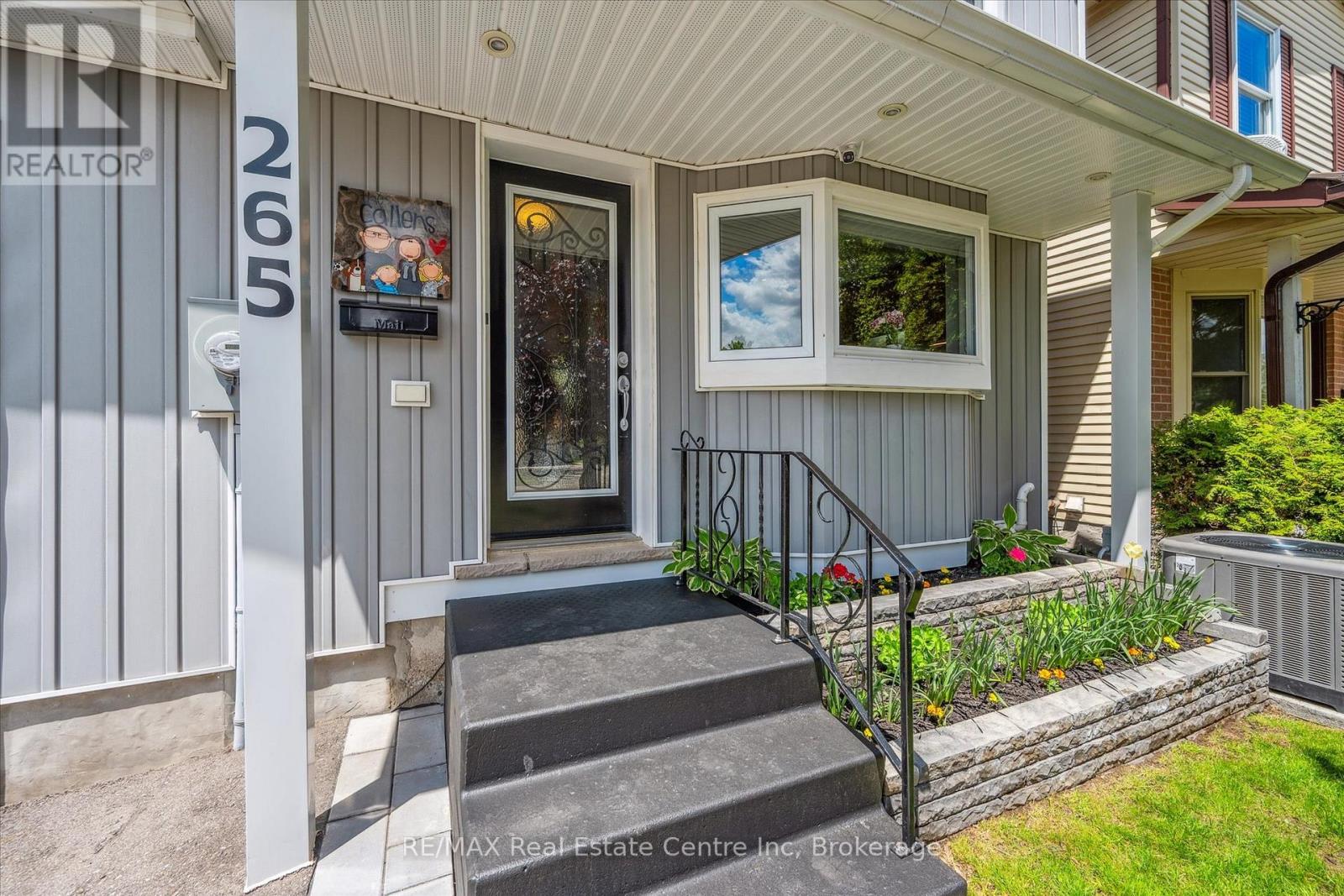 Property at 265 STRATHALLAN STREET image 4