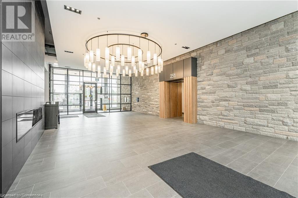 251 Northfield Drive E Unit# 502, Waterloo, Ontario  N2K 0G9 - Photo 6 - 40703806