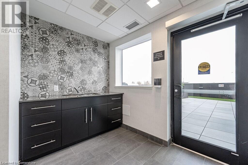 251 Northfield Drive E Unit# 502, Waterloo, Ontario  N2K 0G9 - Photo 38 - 40703806