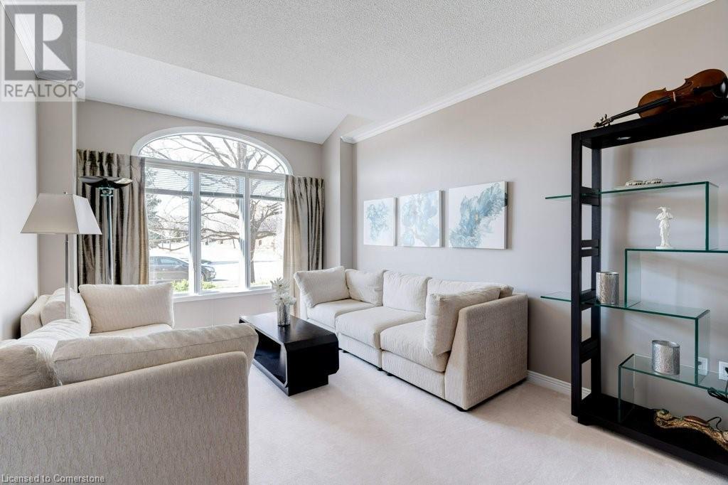 2109 Berwick Drive, Burlington, Ontario  L7M 4B3 - Photo 7 - 40709400