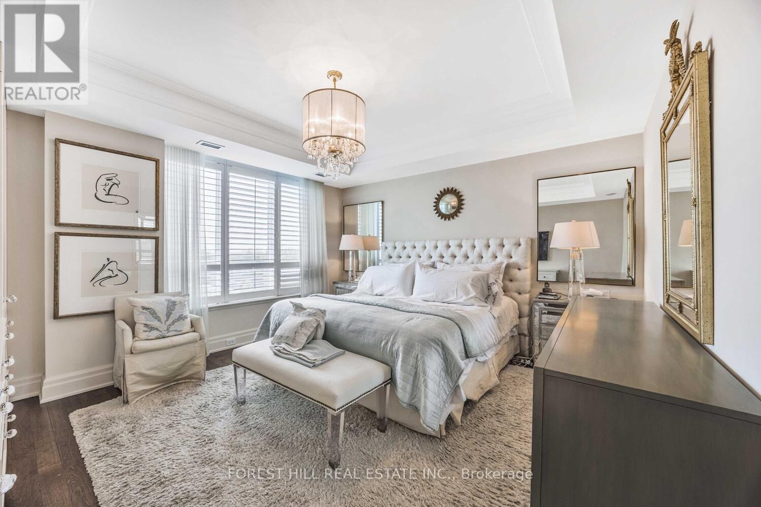 802 - 155 St Clair Avenue, Toronto, Ontario  M4V 0A1 - Photo 23 - C12175023