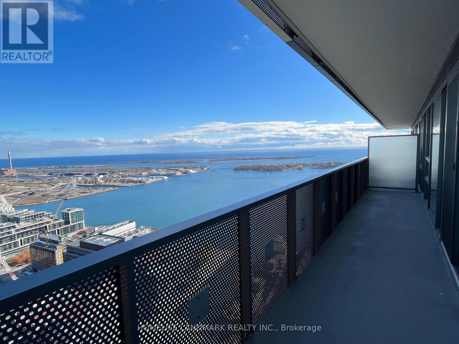 5805 - 138 Downes Street, Toronto, Ontario  M5E 0E4 - Photo 13 - C12175053