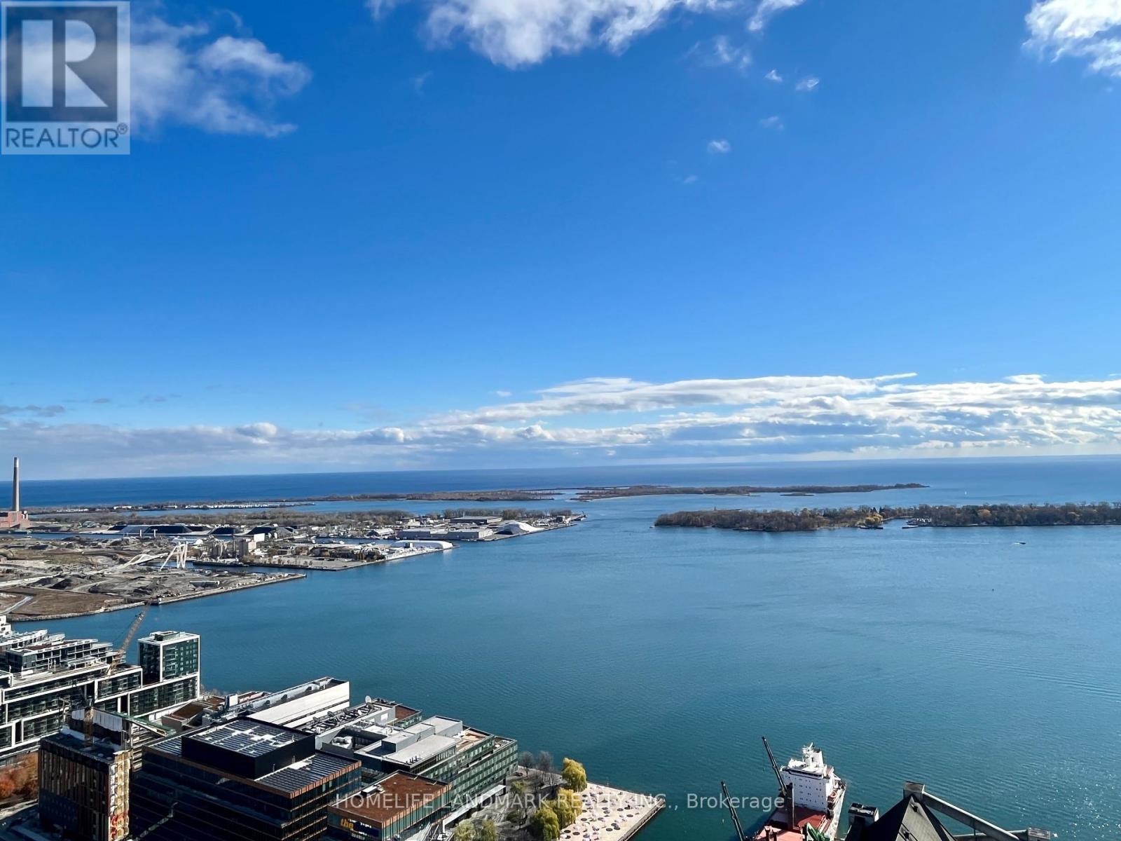 5805 - 138 Downes Street, Toronto, Ontario  M5E 0E4 - Photo 14 - C12175053