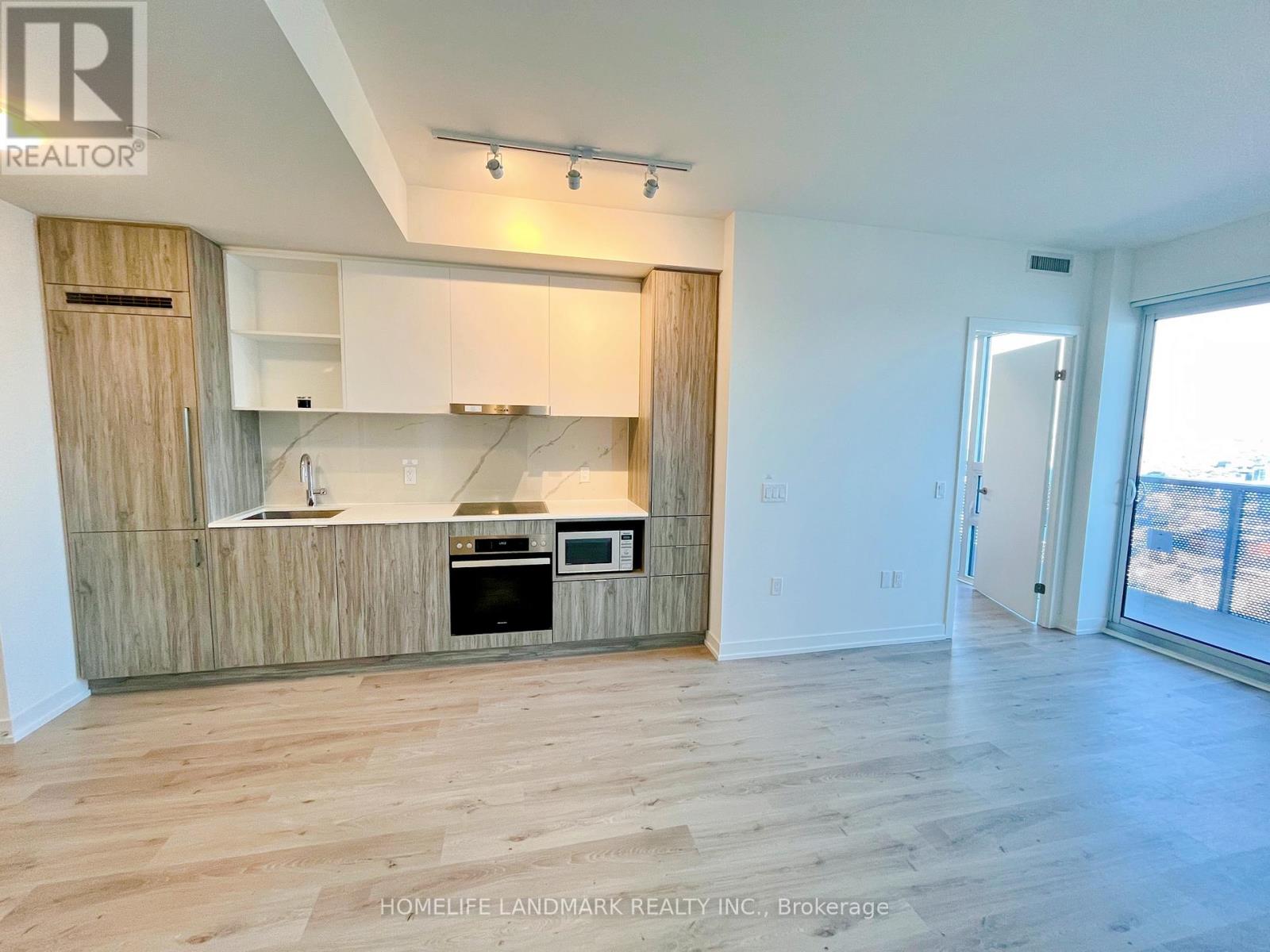 5805 - 138 Downes Street, Toronto, Ontario  M5E 0E4 - Photo 6 - C12175053