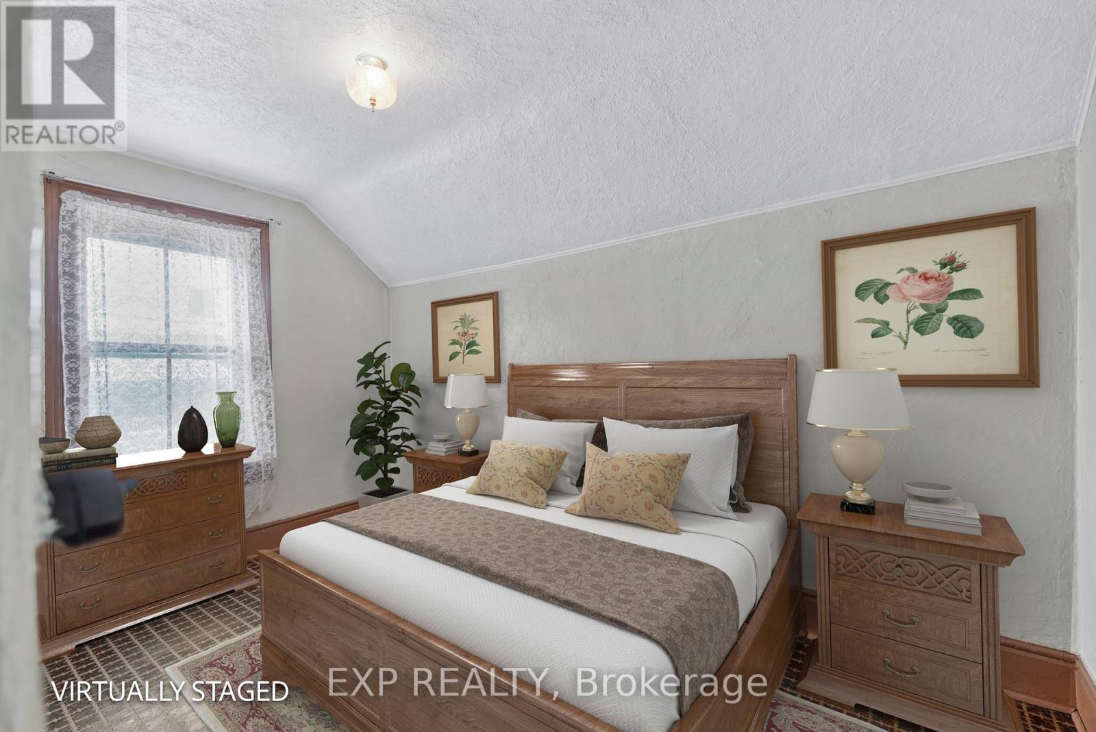 24 Brookfield Street, Toronto, Ontario  M6J 3A9 - Photo 12 - C12175077