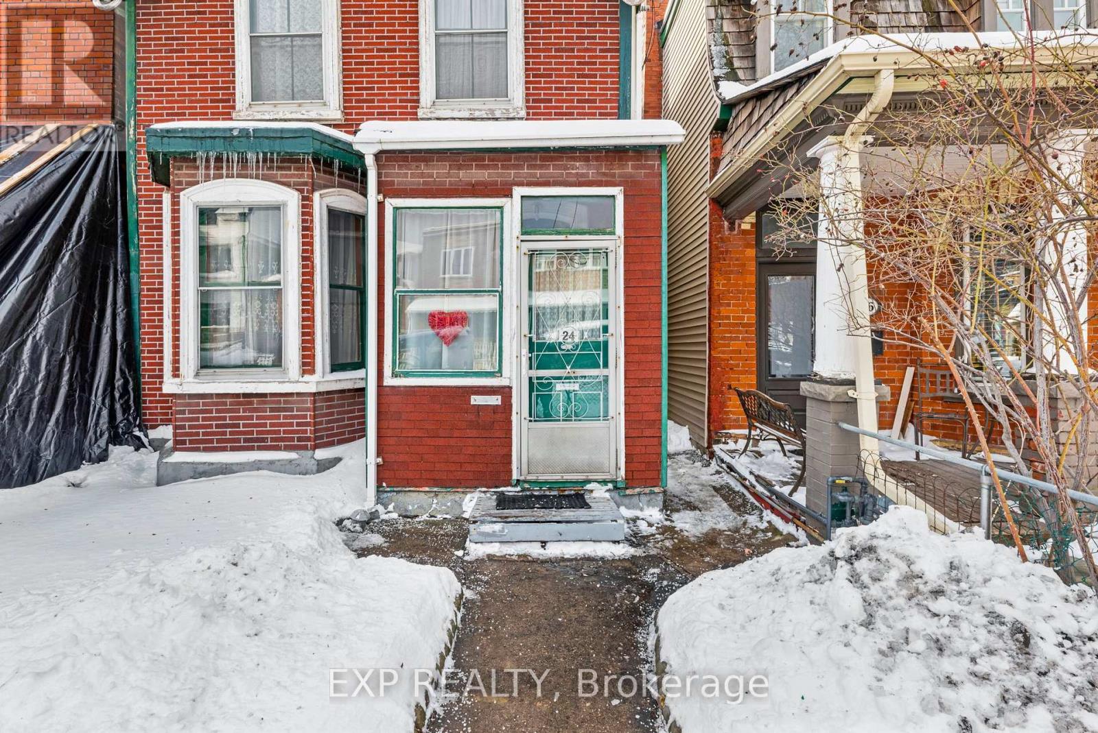 24 Brookfield Street, Toronto, Ontario  M6J 3A9 - Photo 18 - C12175077
