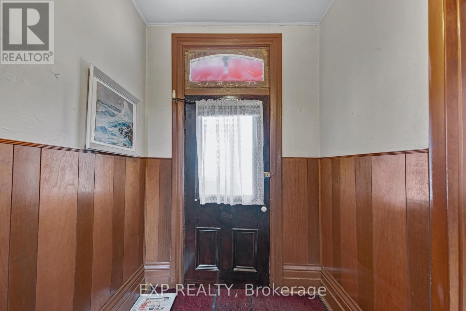 24 Brookfield Street, Toronto, Ontario  M6J 3A9 - Photo 3 - C12175077