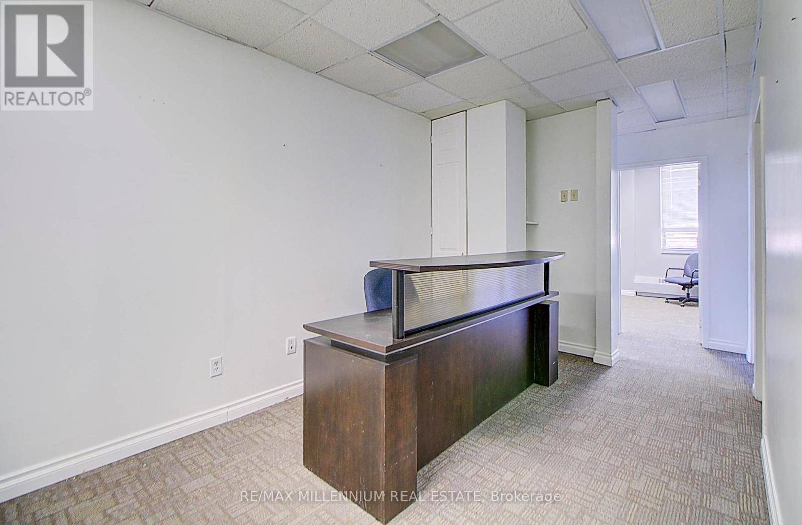 304 - 101 Dundas Street, Whitby, Ontario  L1N 2M2 - Photo 7 - E12175067