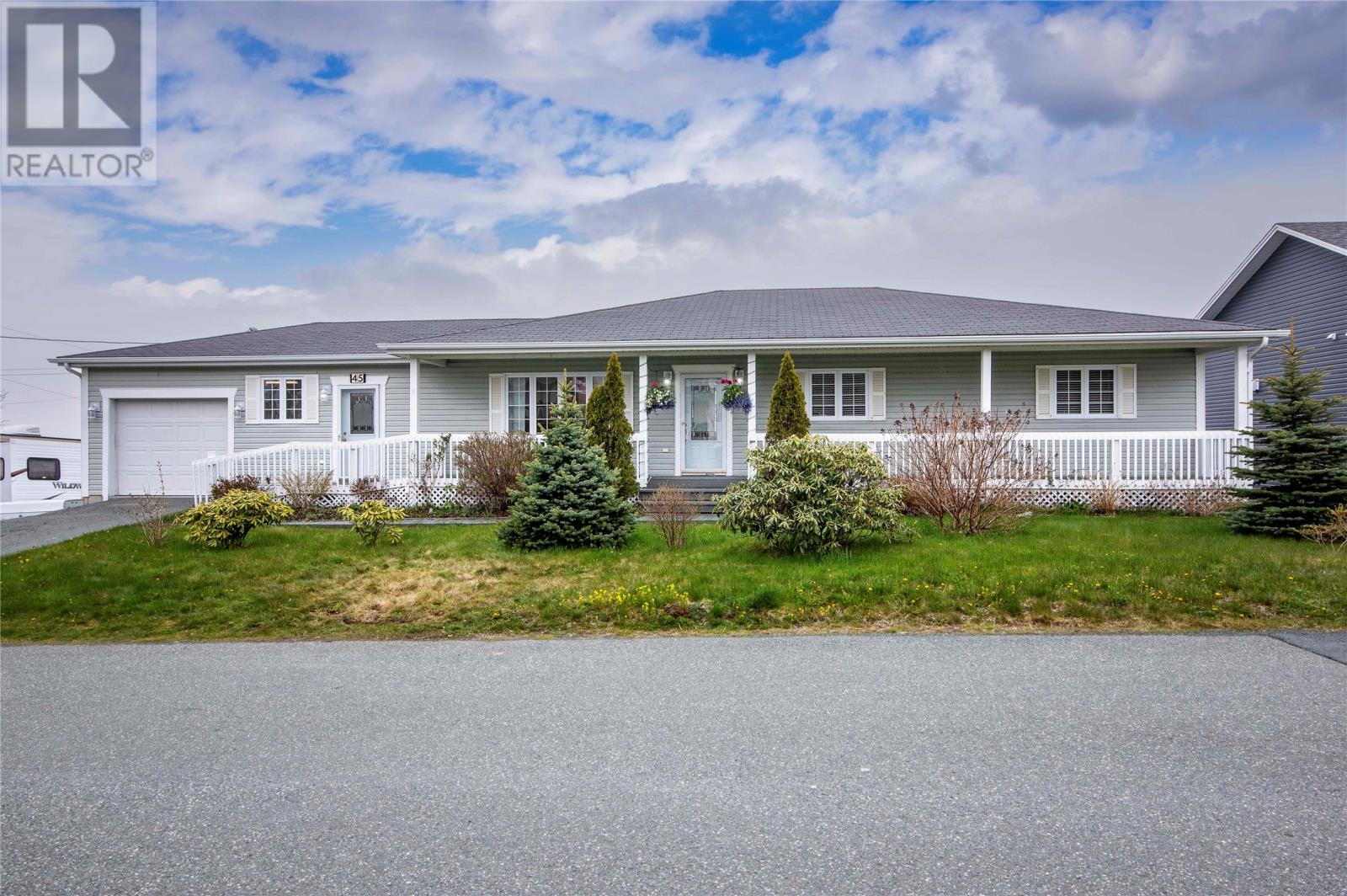 45 Frank's Road, Conception Bay South, Newfoundland & Labrador