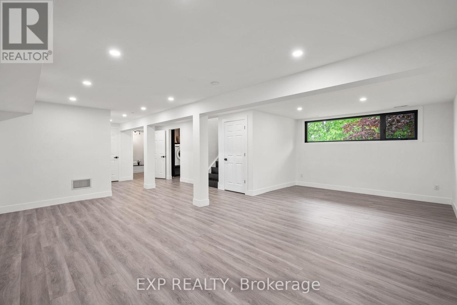 9622 Morning Glory Road, Georgina, Ontario  L0E 1N0 - Photo 25 - N12175014