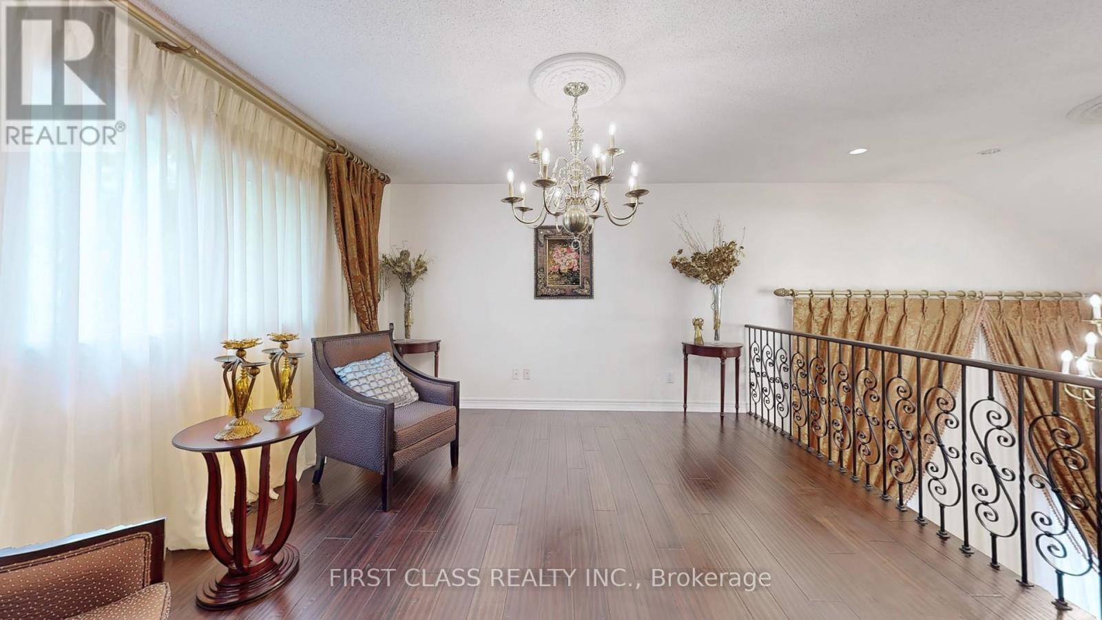 35 Valemount Way S, Aurora, Ontario  L4G 7S3 - Photo 23 - N12175059