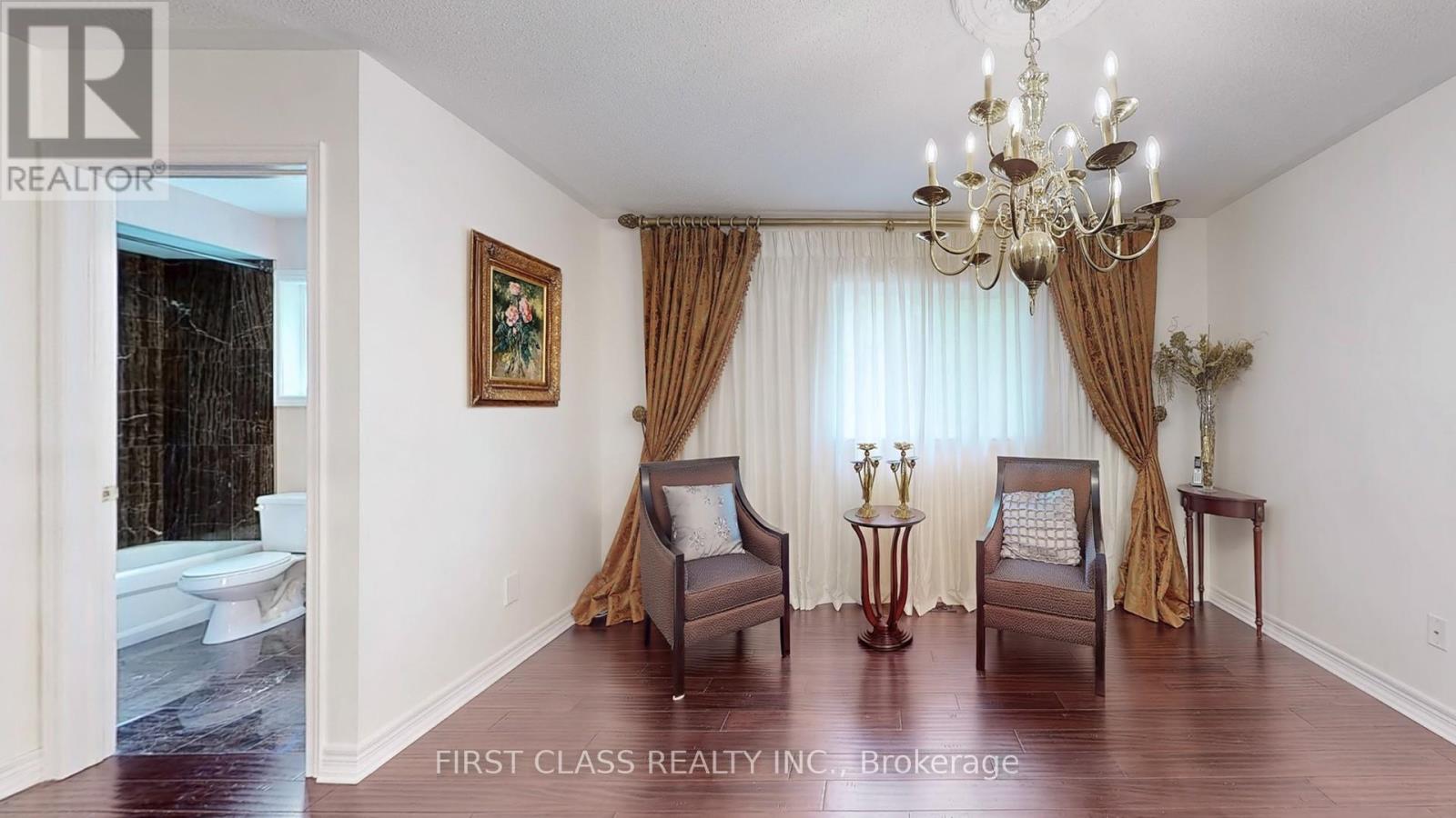 35 Valemount Way S, Aurora, Ontario  L4G 7S3 - Photo 25 - N12175059