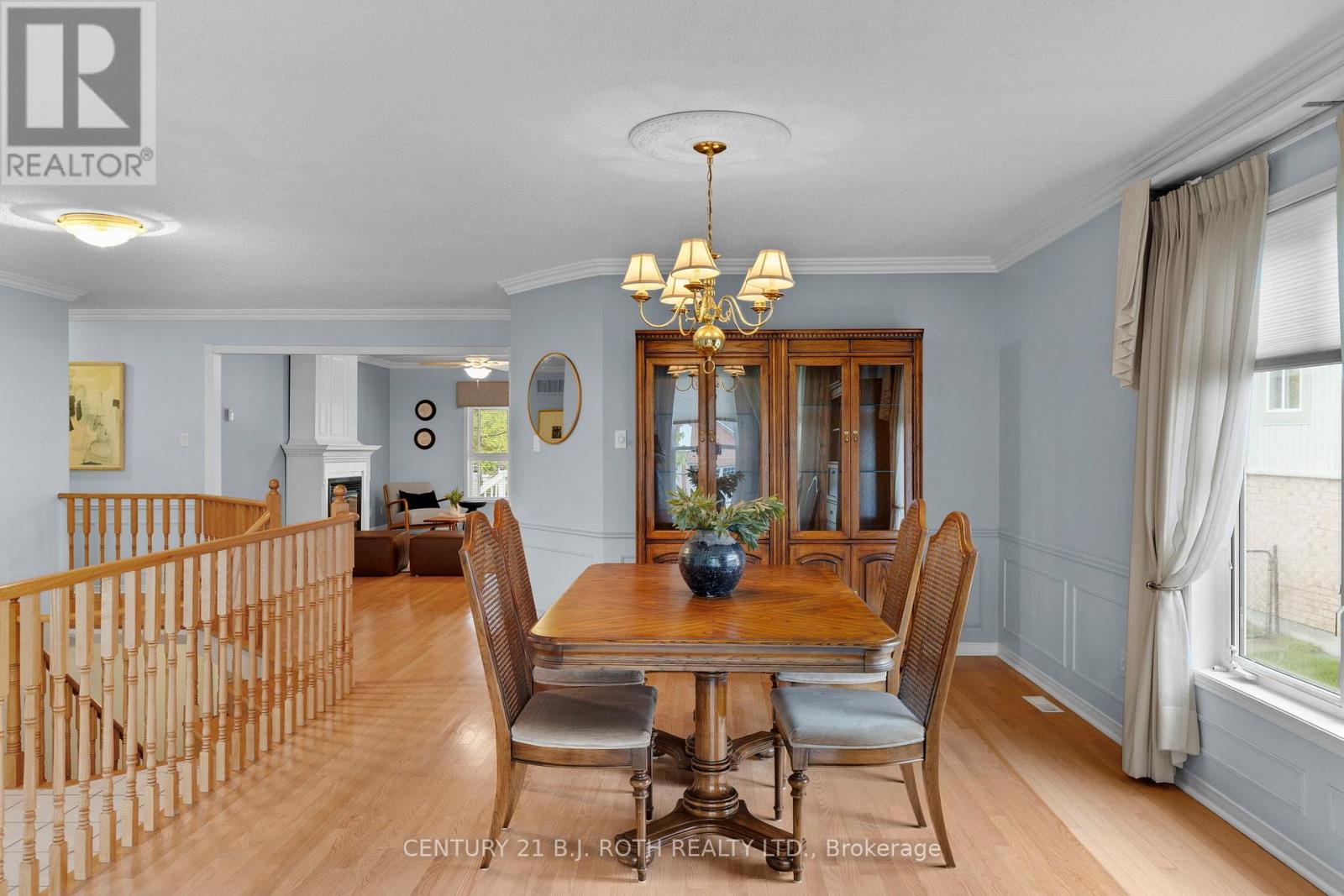 7 Trailwood Place, Wasaga Beach, Ontario  L9Z 1M6 - Photo 7 - S12175013
