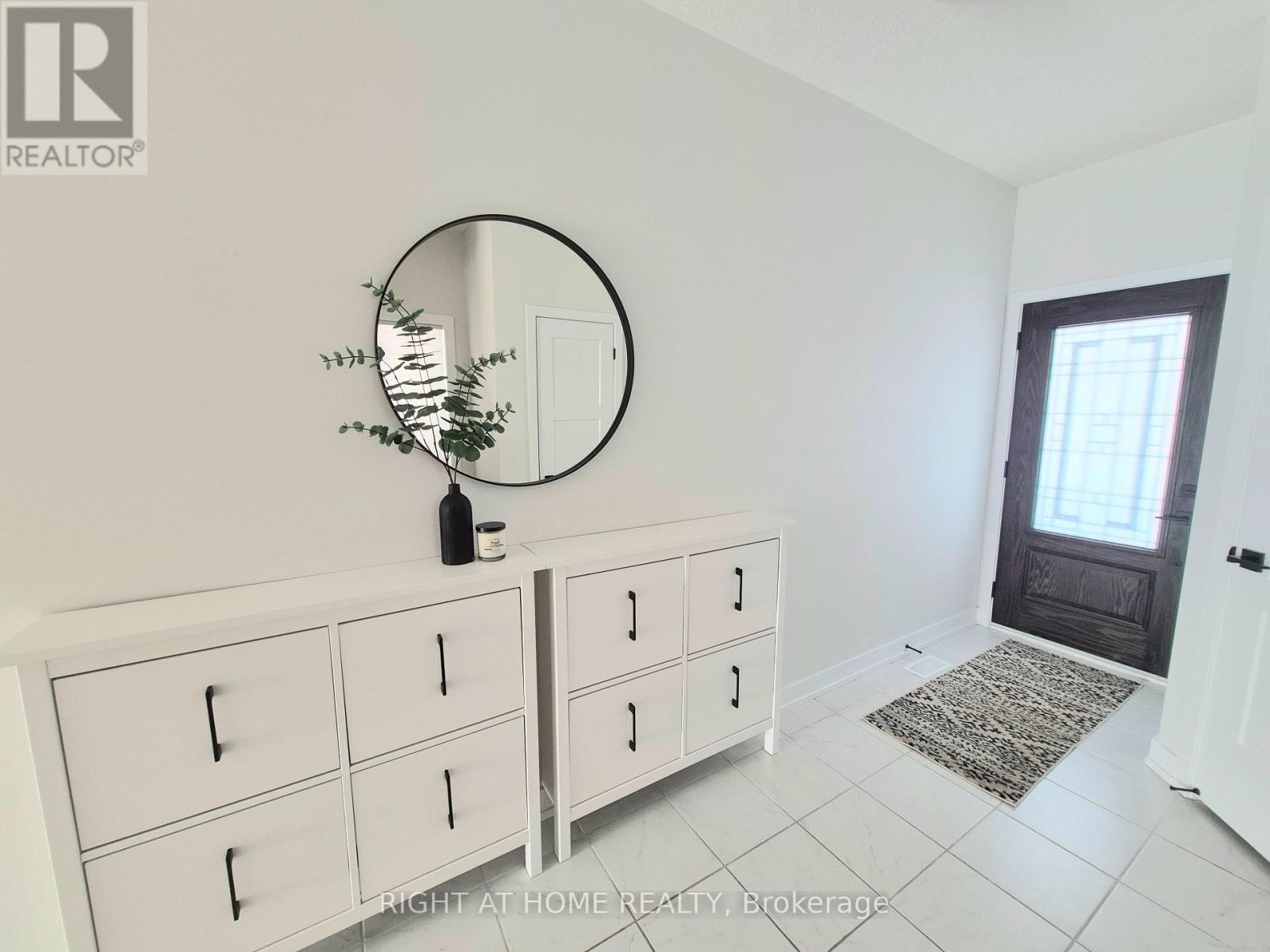 89 Archer Avenue, Collingwood, Ontario  L9Y 3B7 - Photo 3 - S12175030