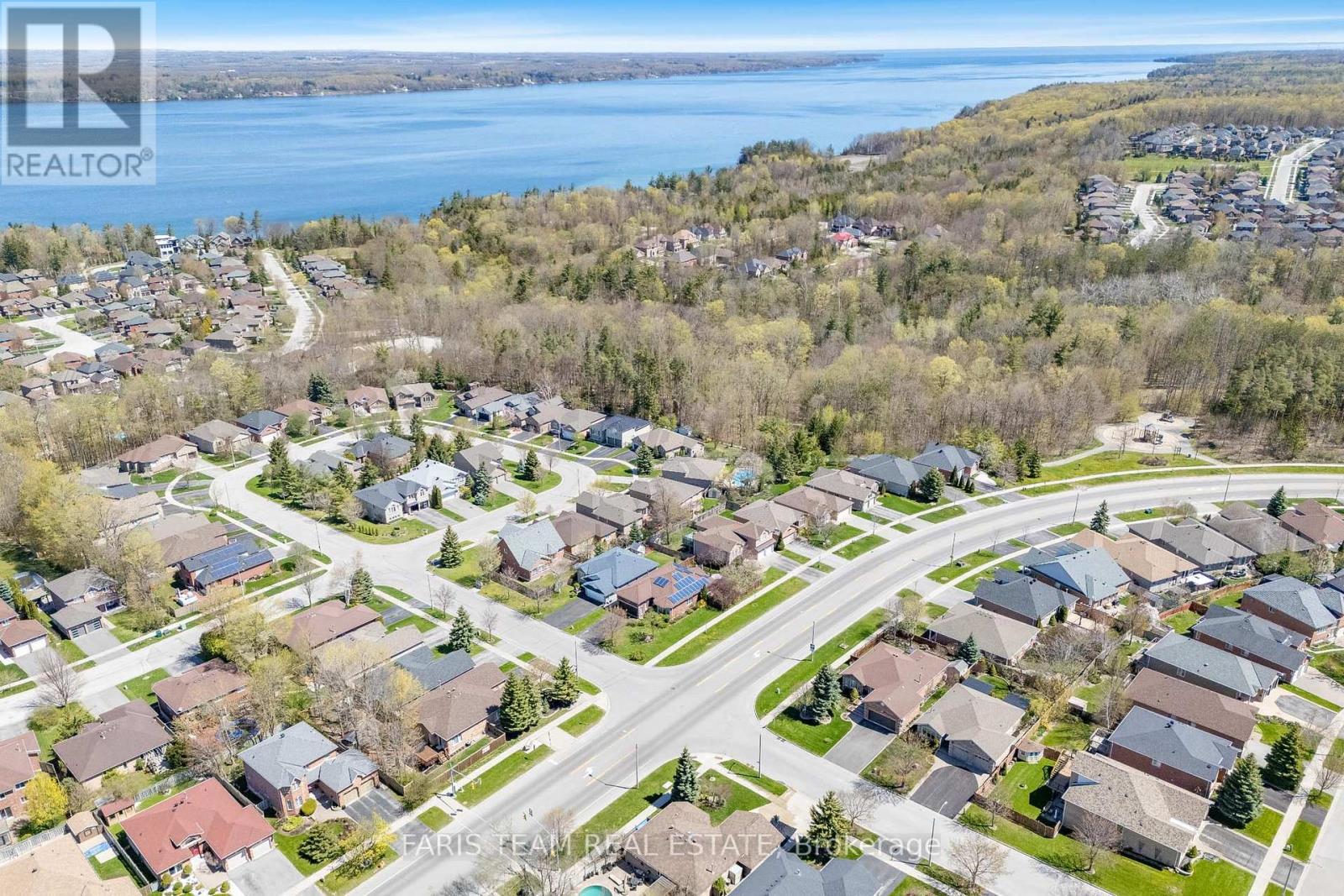 1 Bloxham Place, Barrie, Ontario  L4N 9K3 - Photo 29 - S12175038
