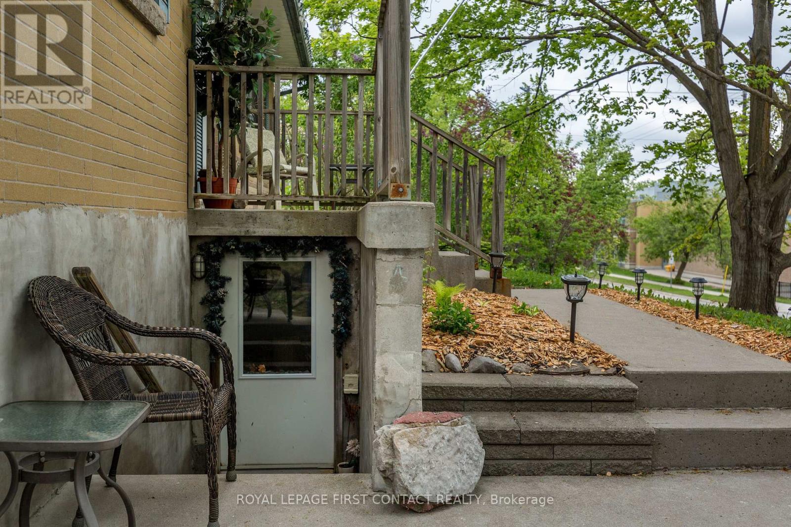 48 Brant Street W, Orillia, Ontario  L3V 3N7 - Photo 5 - S12175042