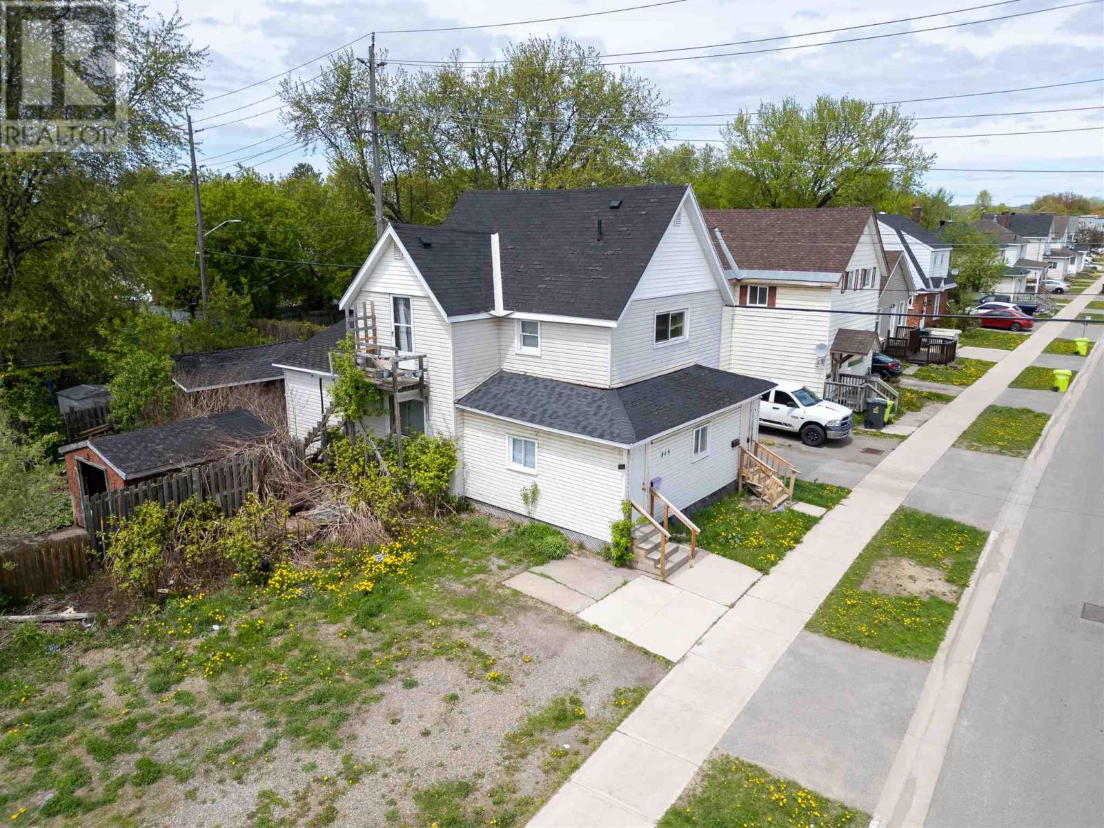 215 John St, Sault Ste. Marie, Ontario  P6A 1P4 - Photo 16 - SM250797