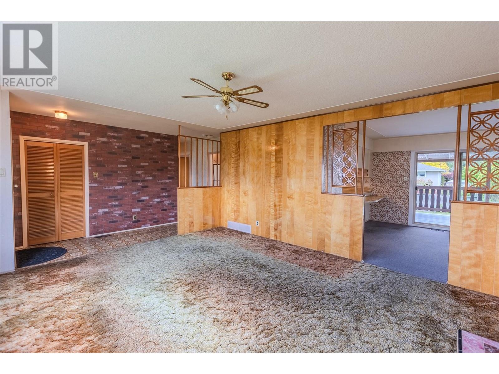 918 Kirkland Place, Kamloops, BC V2B3Y6
