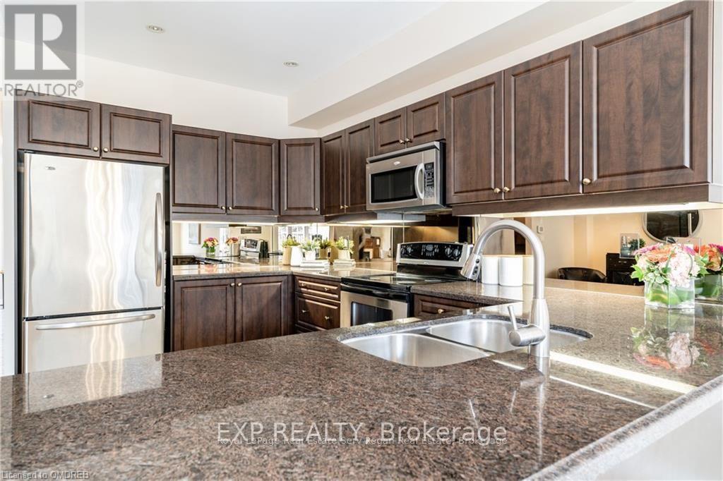1333 Kestell Boulevard, Oakville, Ontario  L6H 0C8 - Photo 7 - W12175050