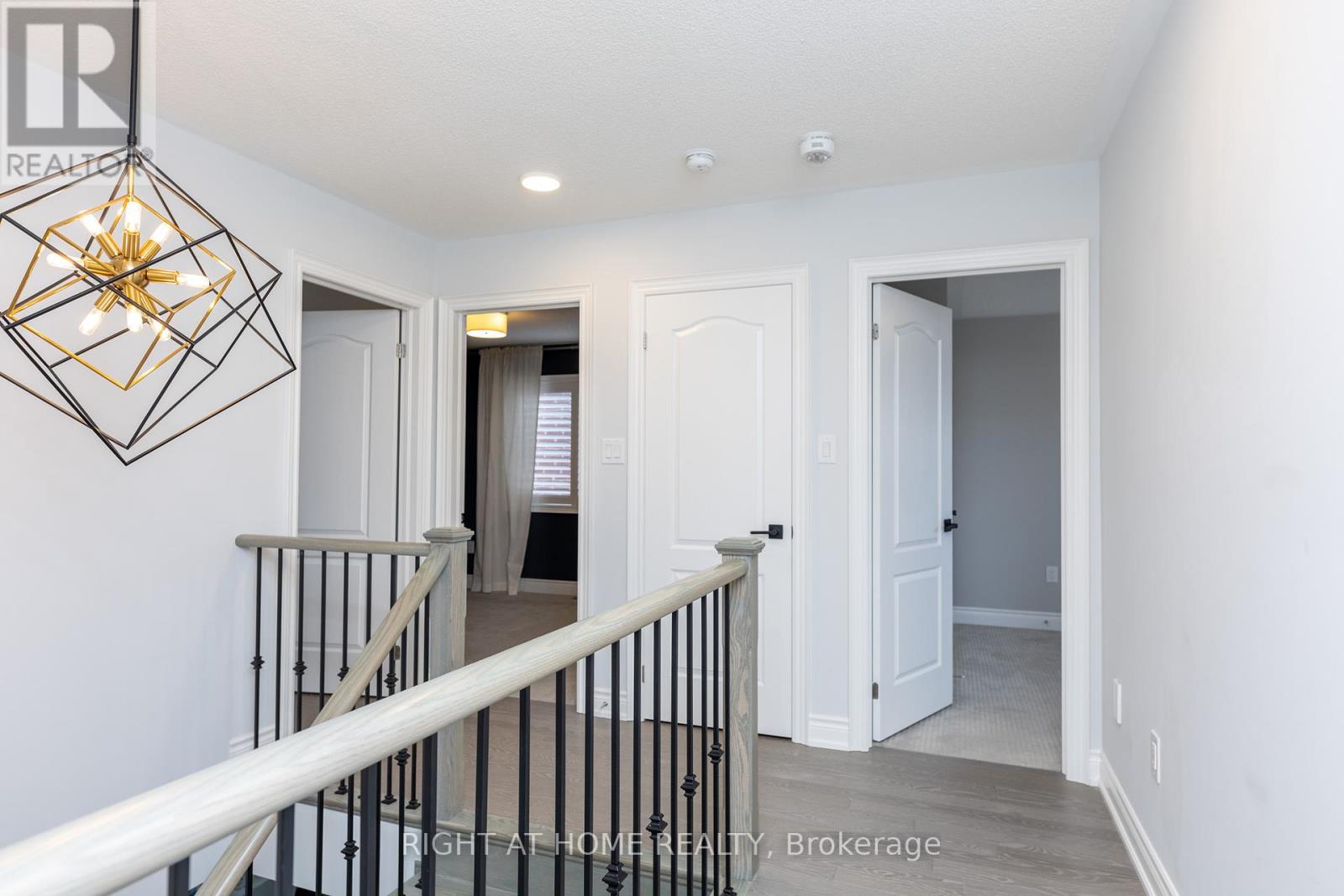 1235 Mcphedran Point, Milton, Ontario  L9E 1J8 - Photo 17 - W12175061