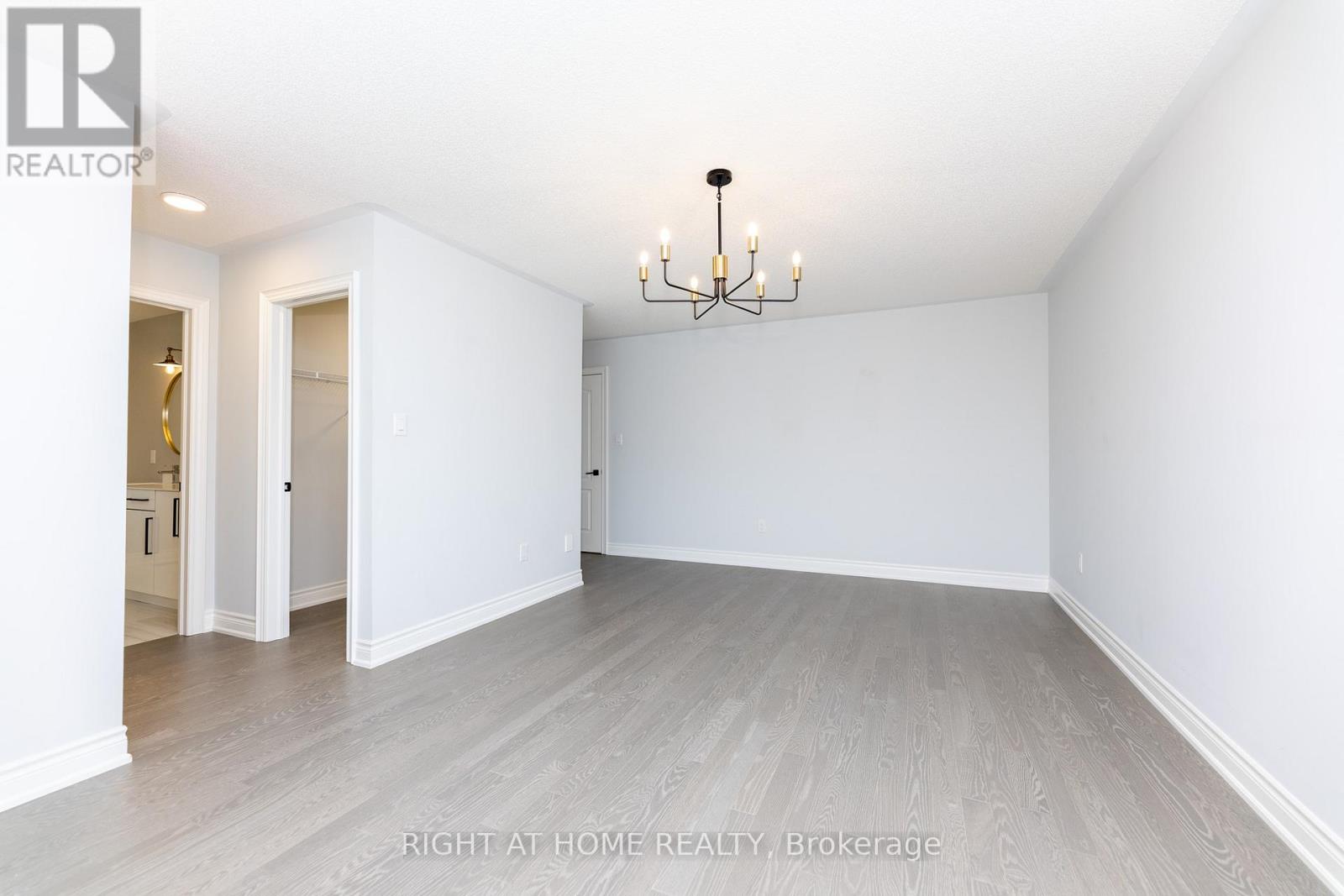 1235 Mcphedran Point, Milton, Ontario  L9E 1J8 - Photo 24 - W12175061
