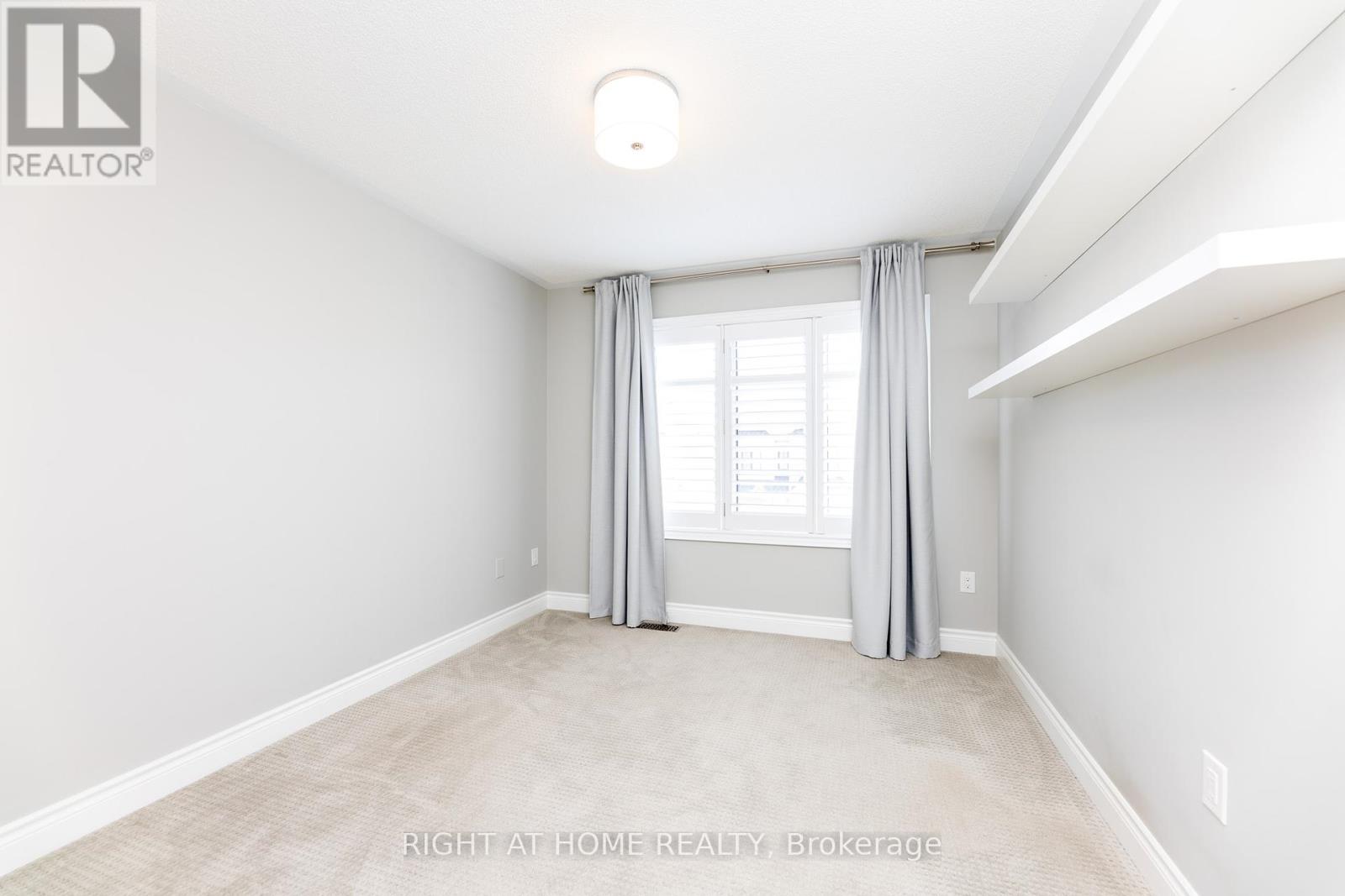 1235 Mcphedran Point, Milton, Ontario  L9E 1J8 - Photo 33 - W12175061