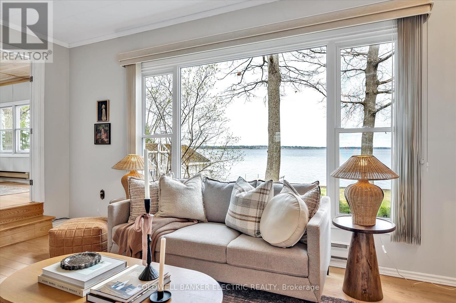 318 Fothergill Isle, Selwyn, Ontario  K9J 6X2 - Photo 12 - X12175111