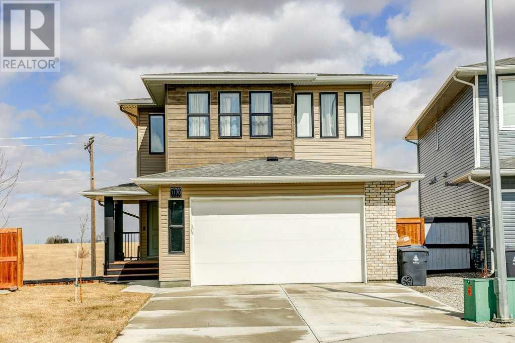 Property at 1170 Pacific Circle W image 1