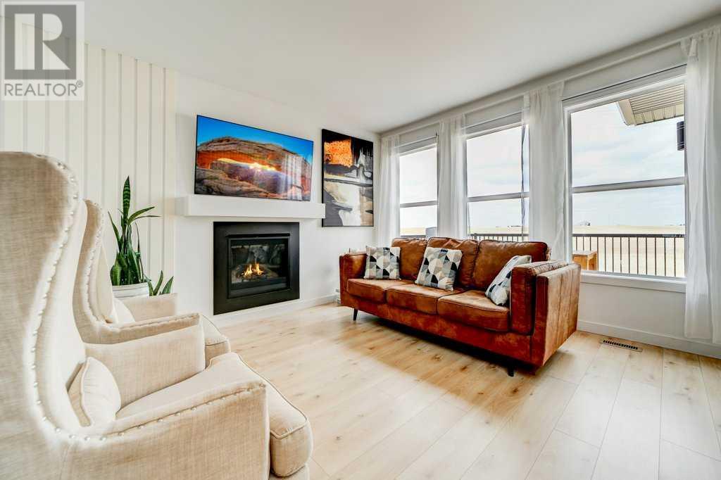 Property at 1170 Pacific Circle W image 5