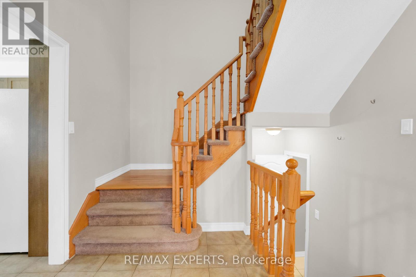 43 Buchanan Drive, New Tecumseth, Ontario  L9R 0A2 - Photo 20 - N12101152
