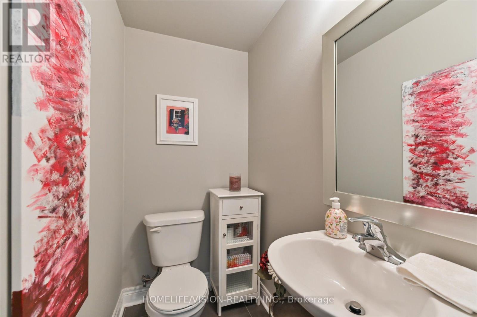 2 Agar Lane, Vaughan, Ontario  L4L 2A7 - Photo 6 - N12140290