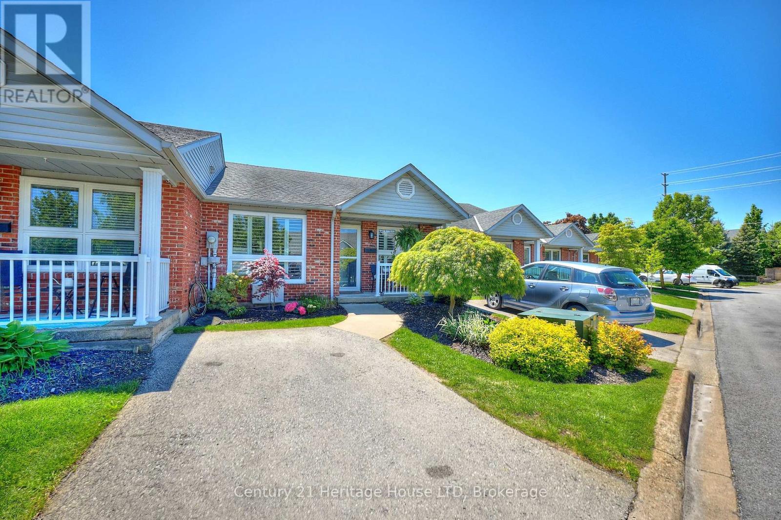 Property at 12 - 226 VANSICKLE ROAD image 1