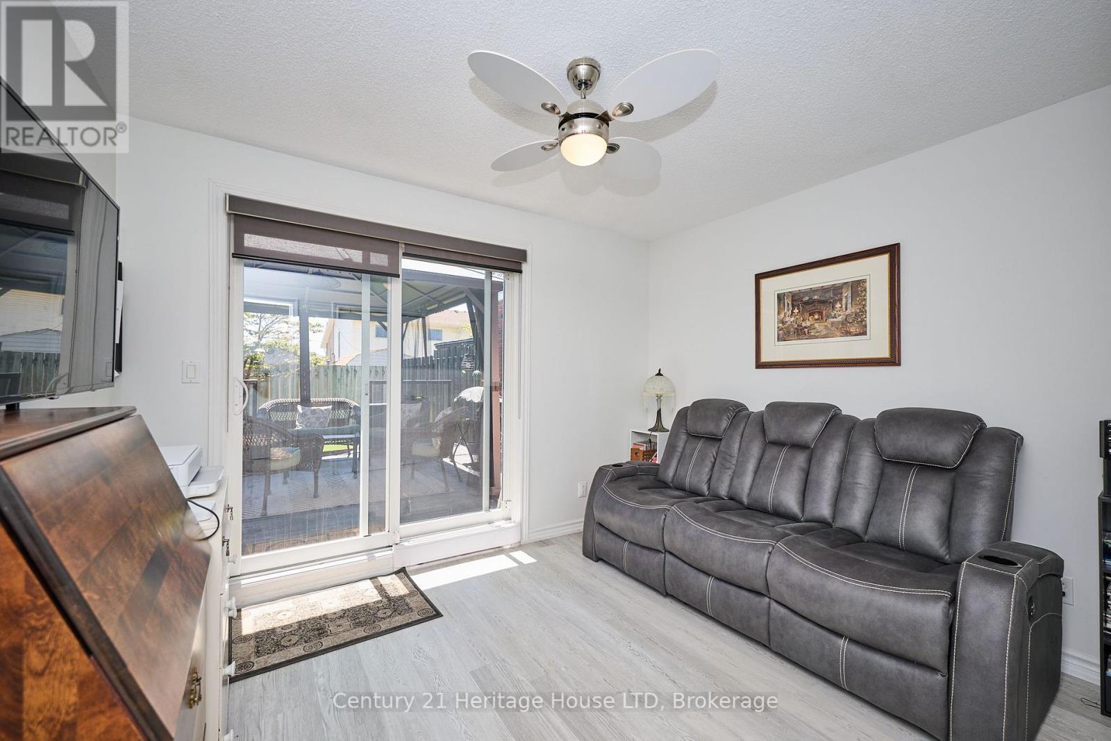 12 - 226 Vansickle Road, St. Catharines, Ontario  L2S 2S7 - Photo 18 - X12175148