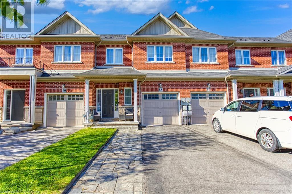 88 Palacebeach Trail, Stoney Creek, Ontario  L8E 0B8 - Photo 1 - 40733148