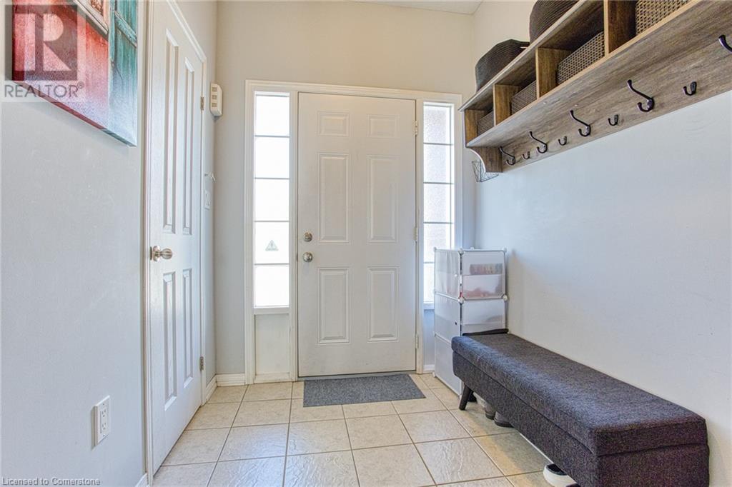 88 Palacebeach Trail, Stoney Creek, Ontario  L8E 0B8 - Photo 4 - 40733148