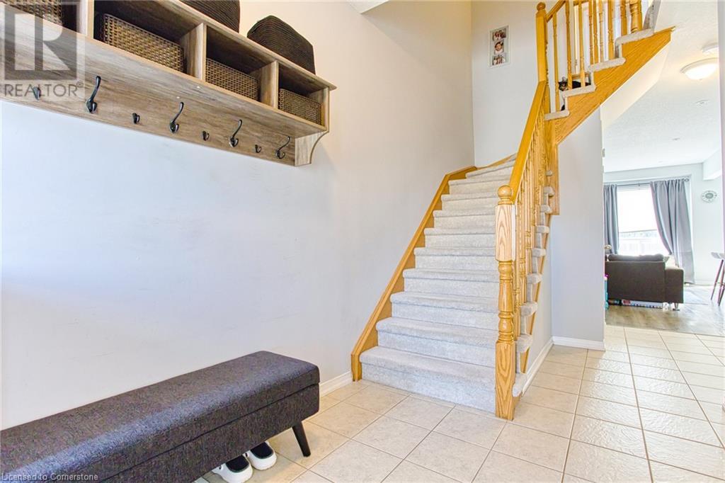 88 Palacebeach Trail, Stoney Creek, Ontario  L8E 0B8 - Photo 5 - 40733148