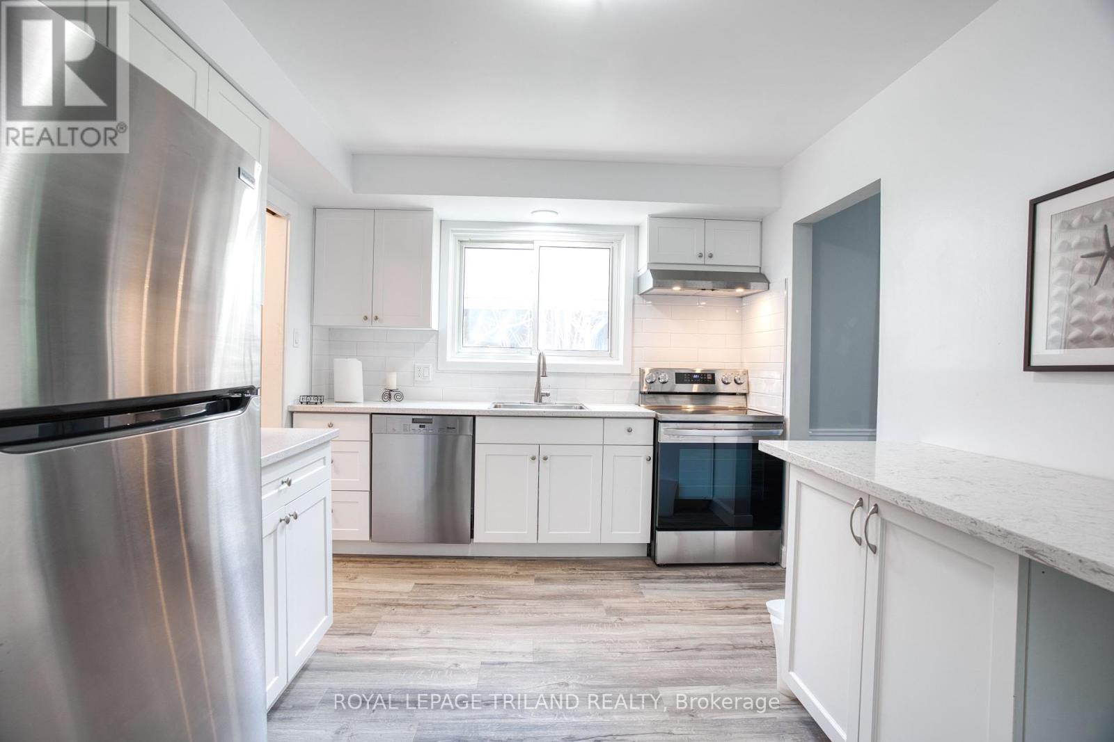 35 Rollscourt Gardens, London North, Ontario  N6G 1L9 - Photo 14 - X12163331