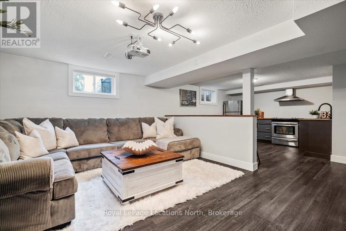 201 Beech Street, Clearview, Ontario L0M 1S0 - Photo 19 - S12175102