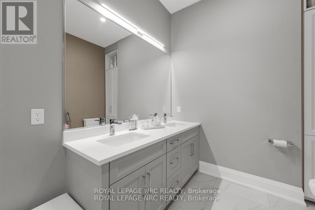 18 - 190 Canboro Road, Pelham, Ontario  L0S 1E0 - Photo 31 - X12088440