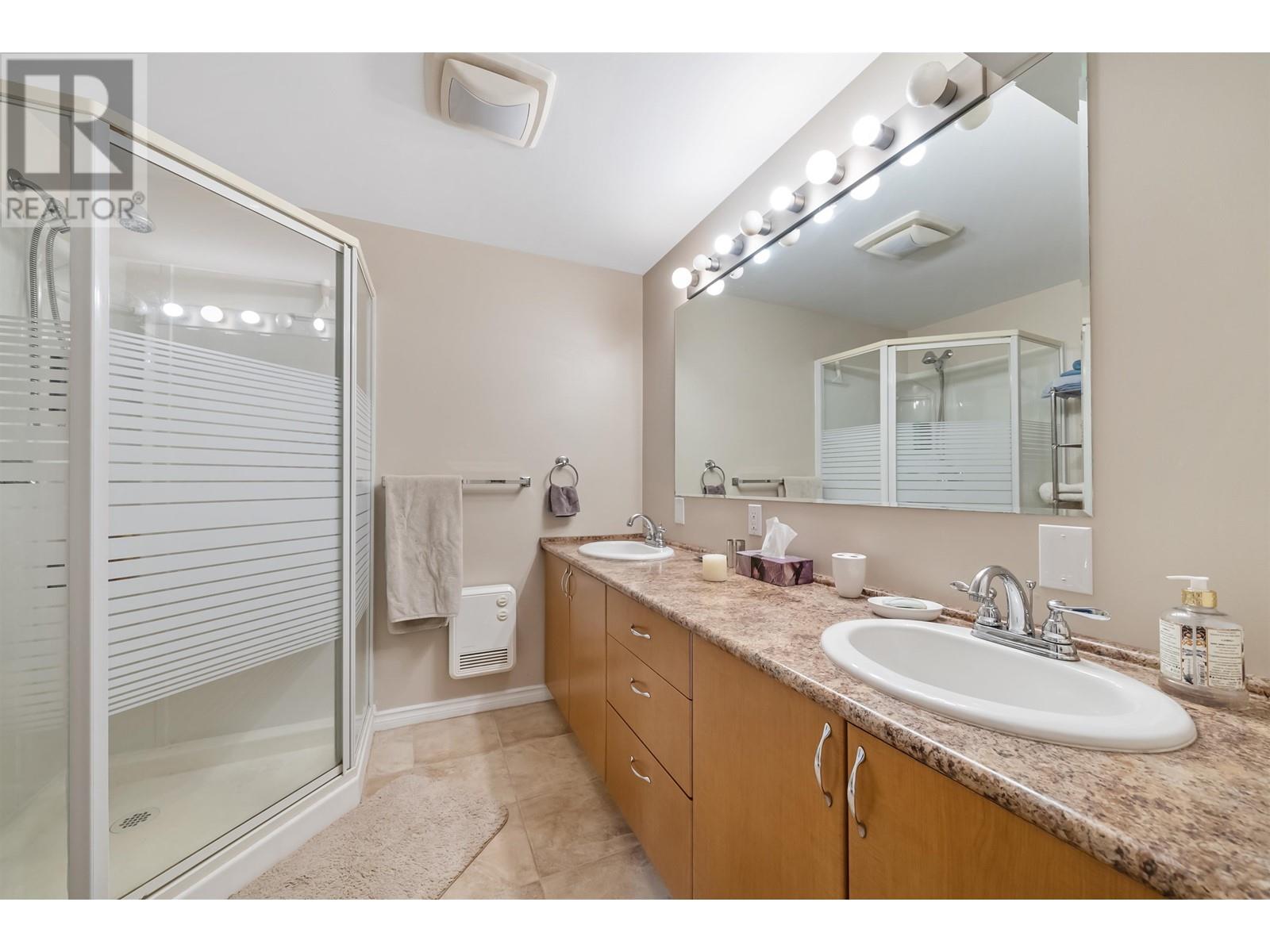 551 Poirier Street, Coquitlam, British Columbia  V3J 6A6 - Photo 22 - R2988328